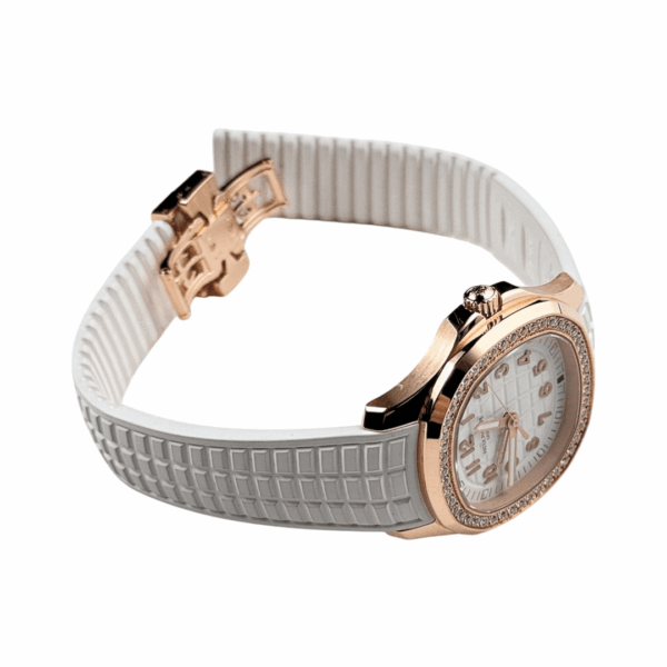 Patek Philippe Aquanaut 5269/200R-001 Diamond-Set Bezel 18K Rose Gold White Dial - Image 2