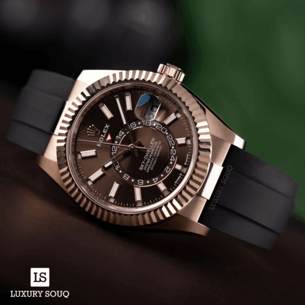 Rolex Sky Dweller 326235 CHOI Oysterflex Rose Gold Chocolate Dial - Image 3