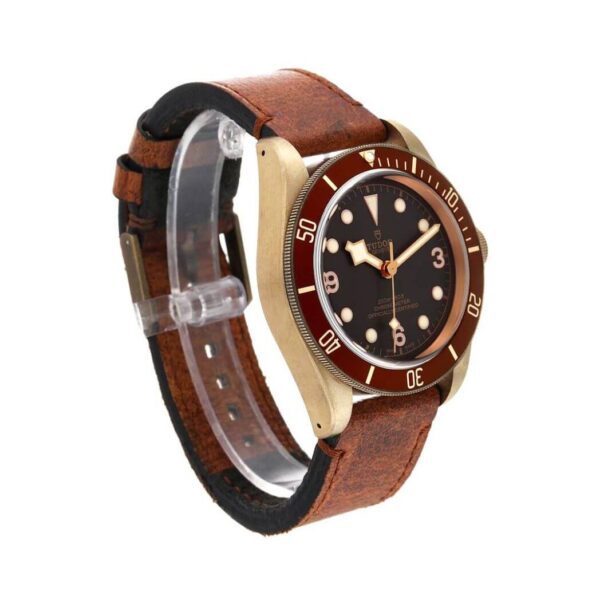 Tudor Heritage MT5601 79250BM Aluminium Alloy 43mm Brown Dial Men’s Watch - Image 5