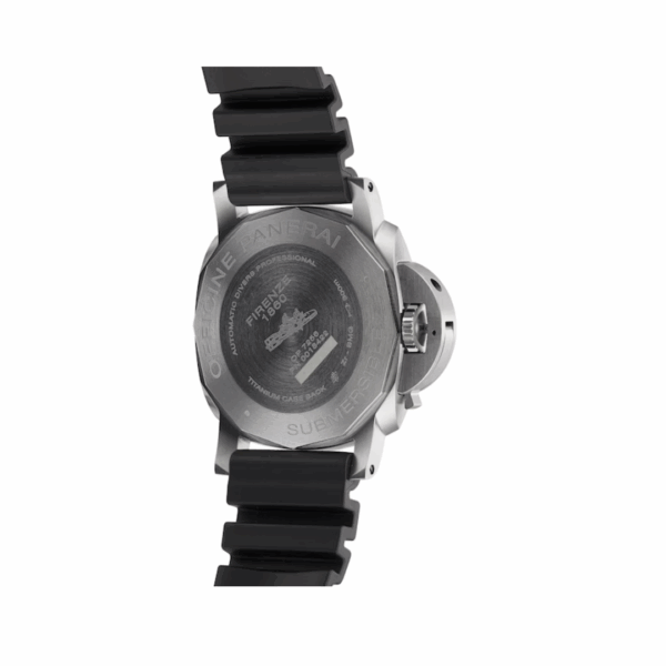 Panerai Submersible PAM00692 BMG-TECH Automatic Blue 47mm Men’s Watch - Image 3